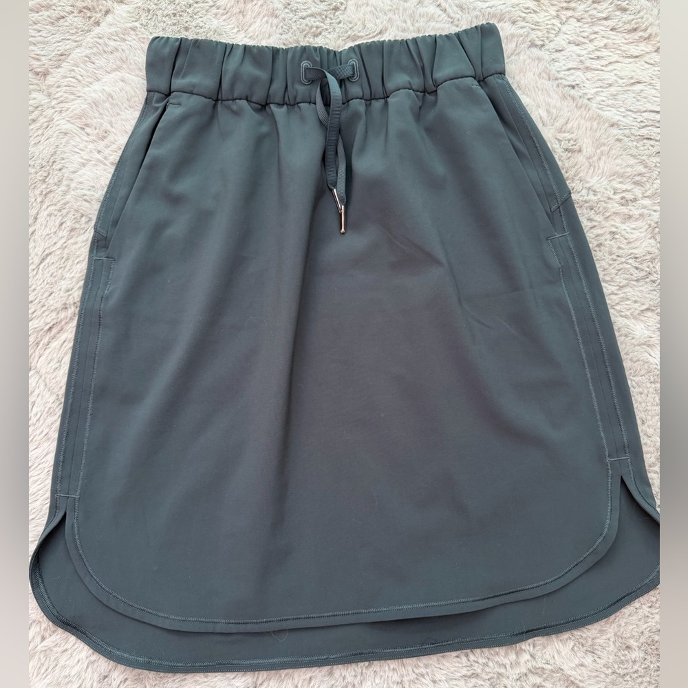 Lululemon Athletica On The Fly Skirt